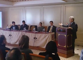 Ceremonia e antarsimit në UINL