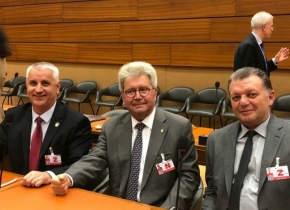 IMG-77d9139b895b818002f083ba9d6d119f-V