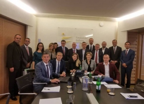 44948622_2091353524218166_4882848671286165504_n