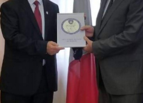 IMG-16b3db90b70ccd76367a87d56ba20e99-V